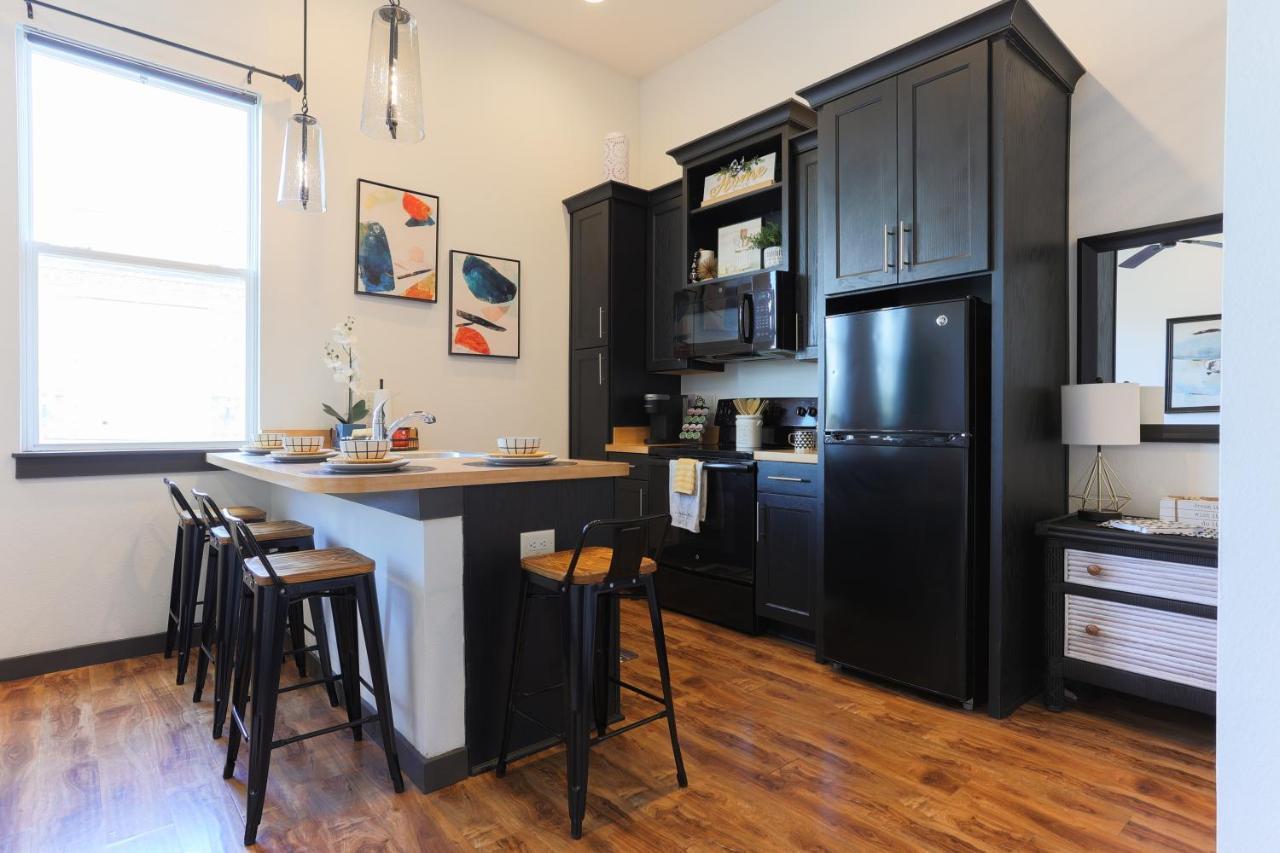 Old West Studio Lofts West Tampa Exteriör bild
