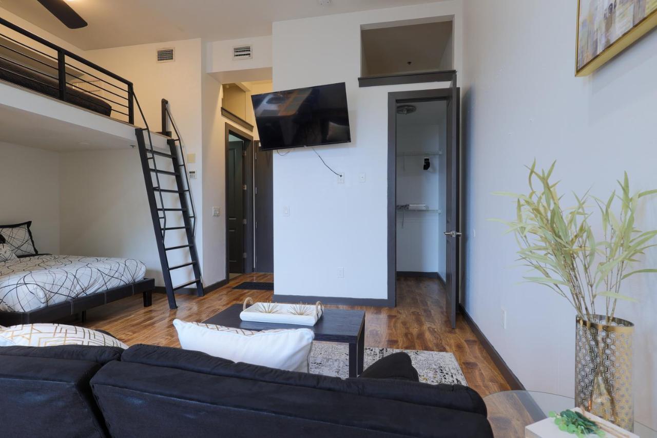 Old West Studio Lofts West Tampa Exteriör bild