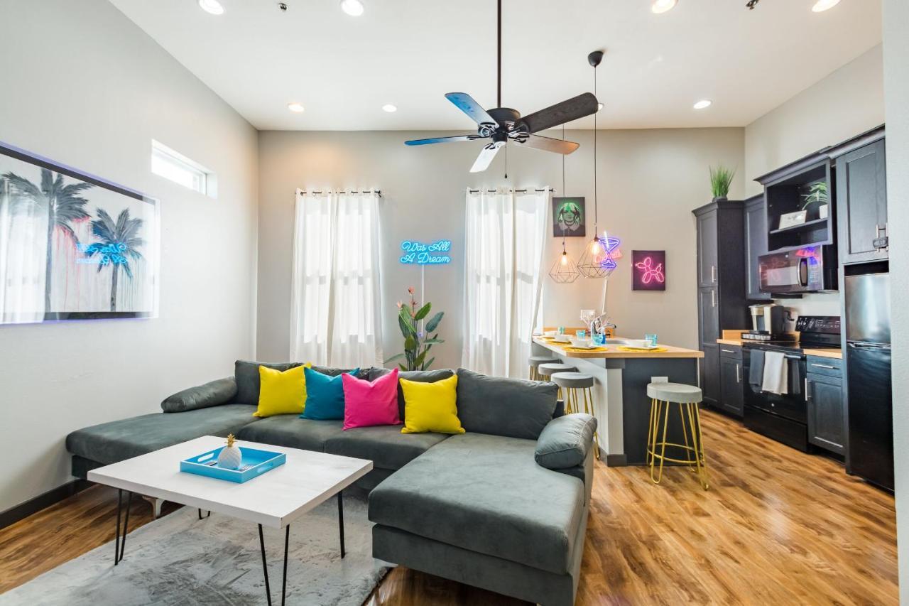 Old West Studio Lofts West Tampa Exteriör bild