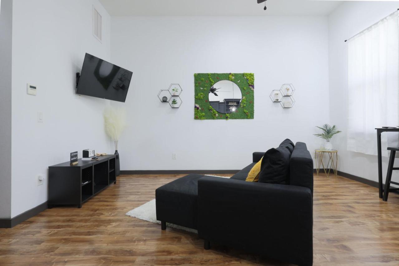 Old West Studio Lofts West Tampa Exteriör bild