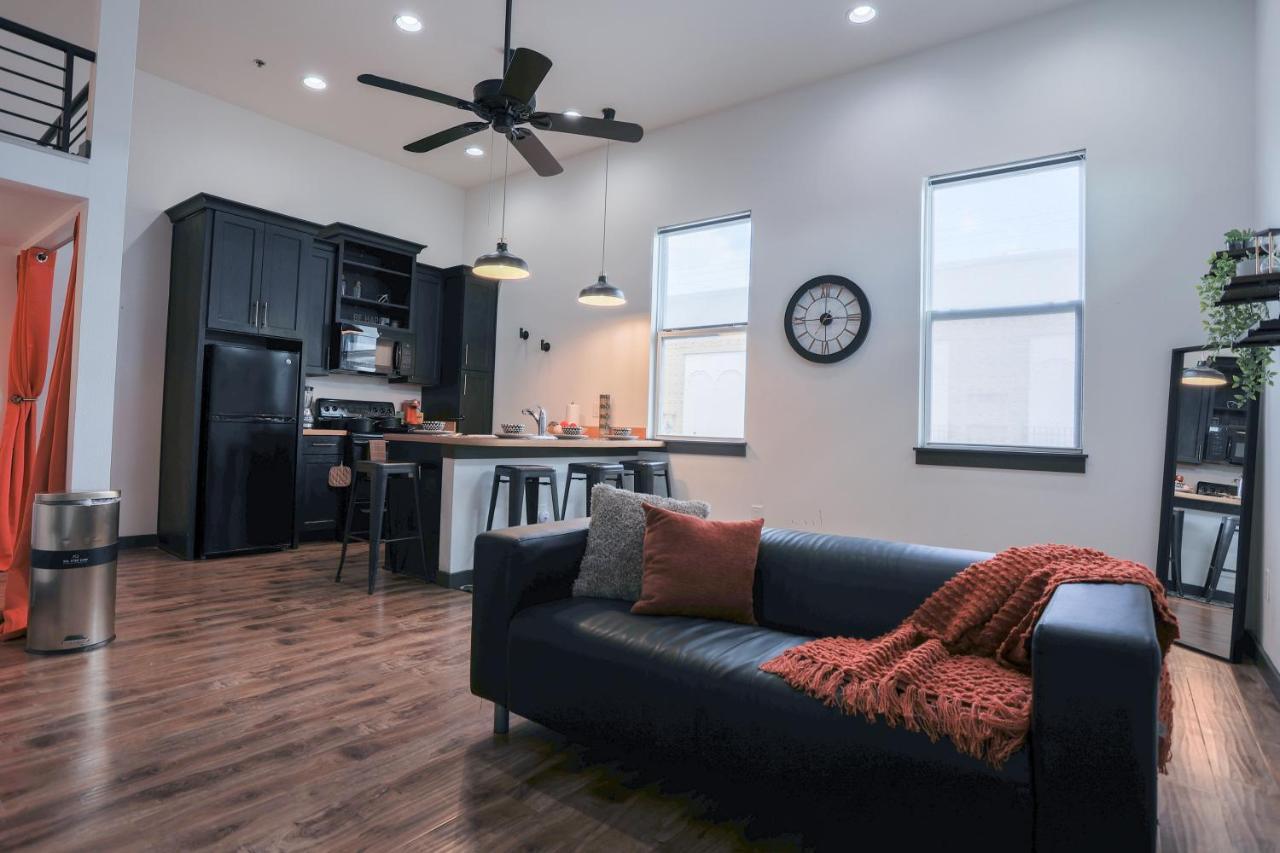 Old West Studio Lofts West Tampa Exteriör bild
