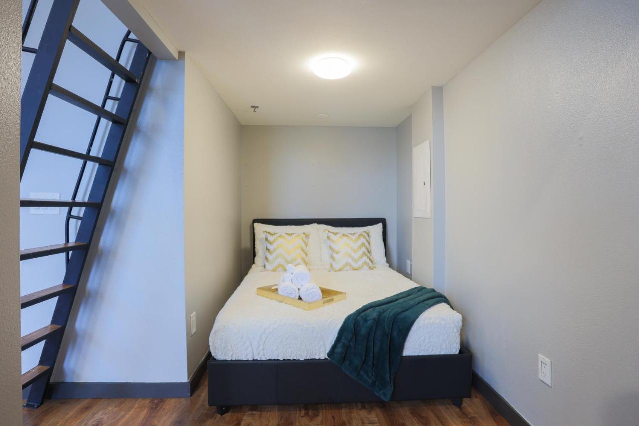 Old West Studio Lofts West Tampa Exteriör bild