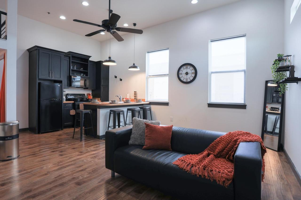 Old West Studio Lofts West Tampa Exteriör bild