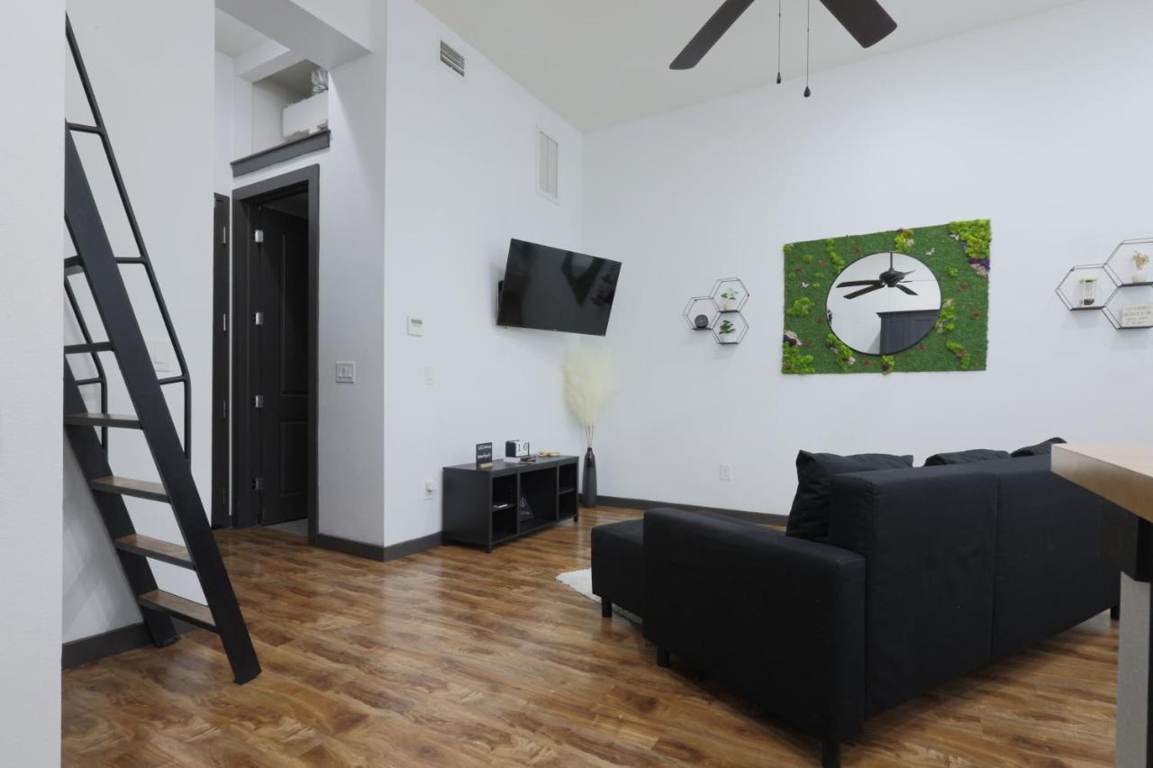 Old West Studio Lofts West Tampa Exteriör bild