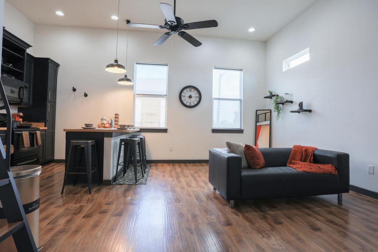 Old West Studio Lofts West Tampa Exteriör bild